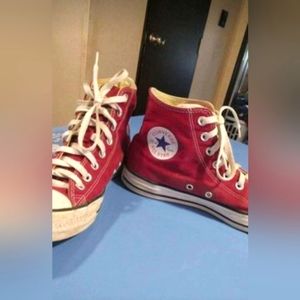 Maroon converse 10 womens